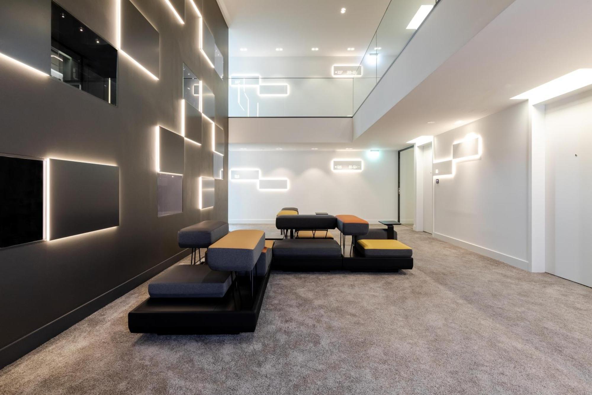 Kpm Hotel & Residences Berlin Luaran gambar The interior of the building