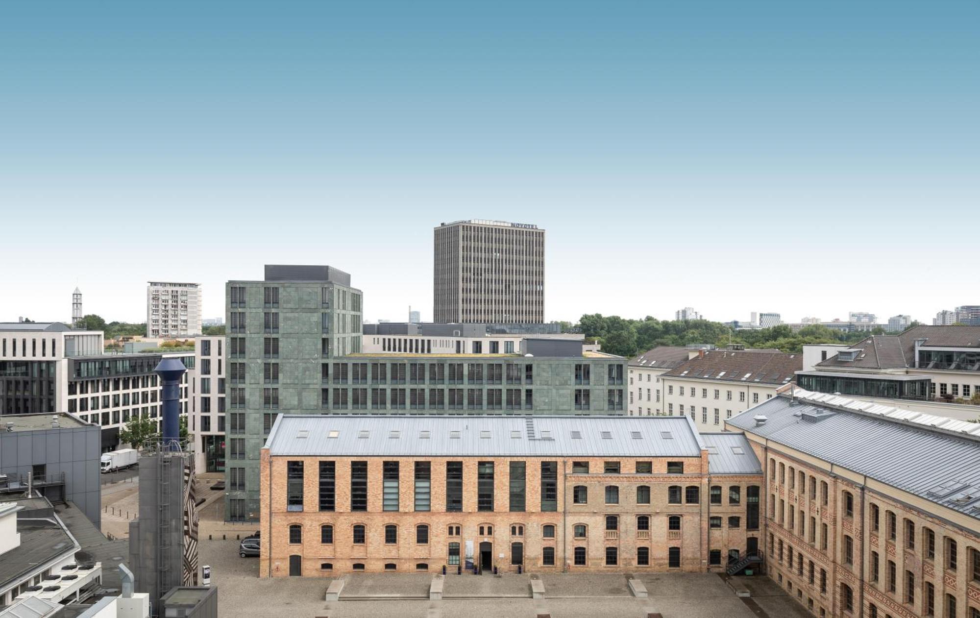 Kpm Hotel & Residences Berlin Luaran gambar The University of Applied Sciences and Medical University of Berlin